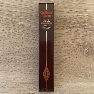 Hollywood Lips - Charlotte Darling